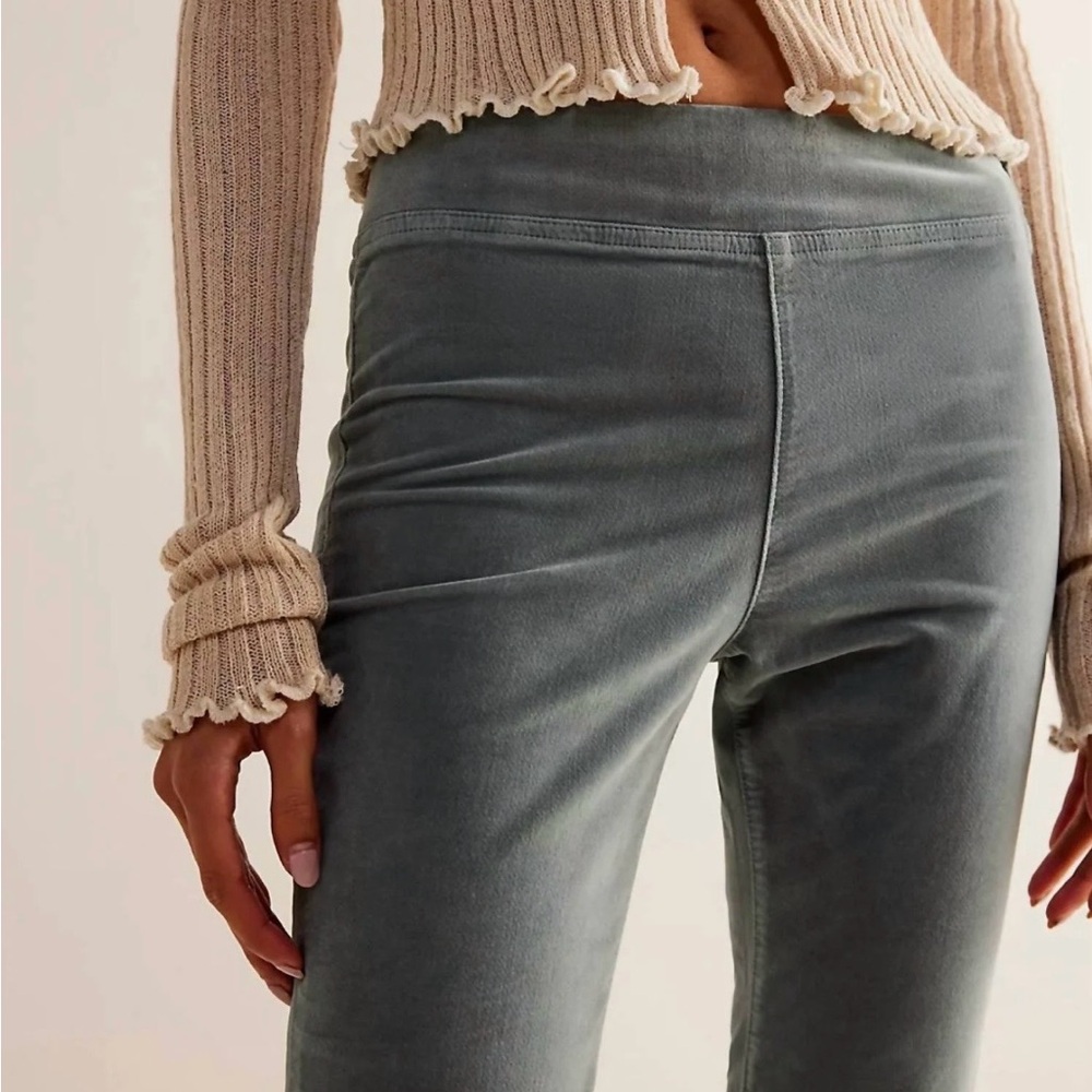 Free people In My Feelings slim velvet pull on pant in steel sea.